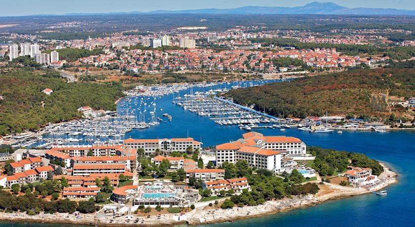 Apartment Pula Relax Экстерьер фото