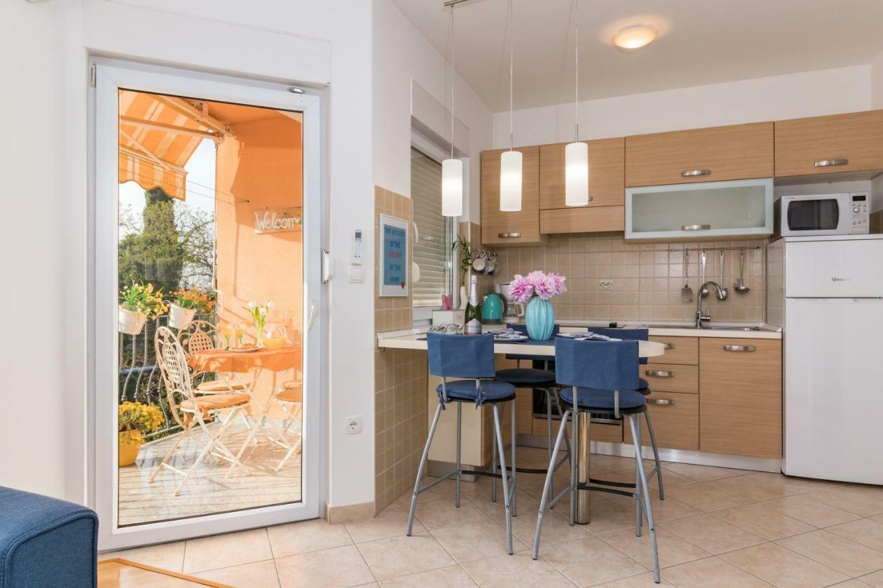 Apartment Pula Relax Экстерьер фото